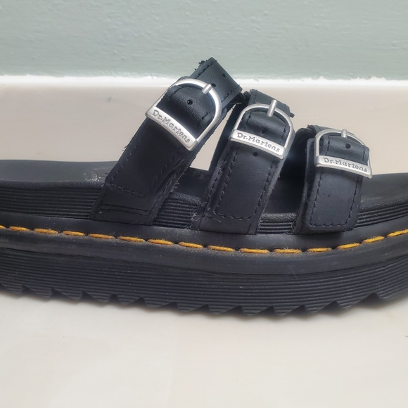Dr. Martens Blaire Slide Black 8 - Picture 4 of 5